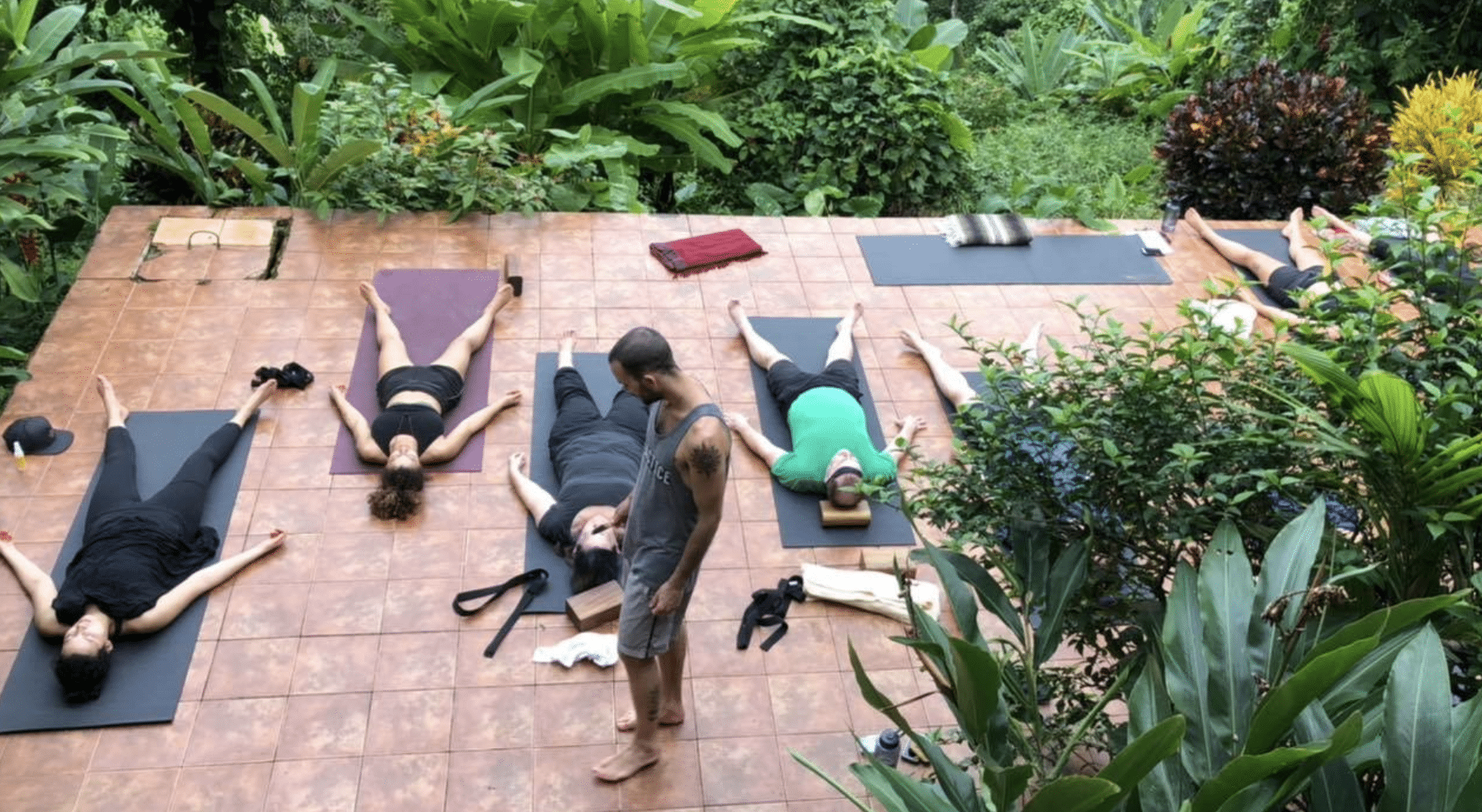 How to Plan a Yoga Retreat (2021)